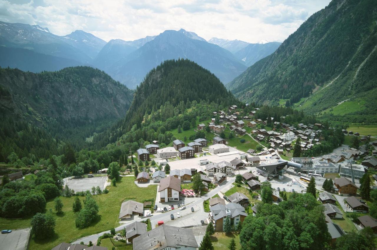 Hotel Massa Blatten bei Naters Esterno foto