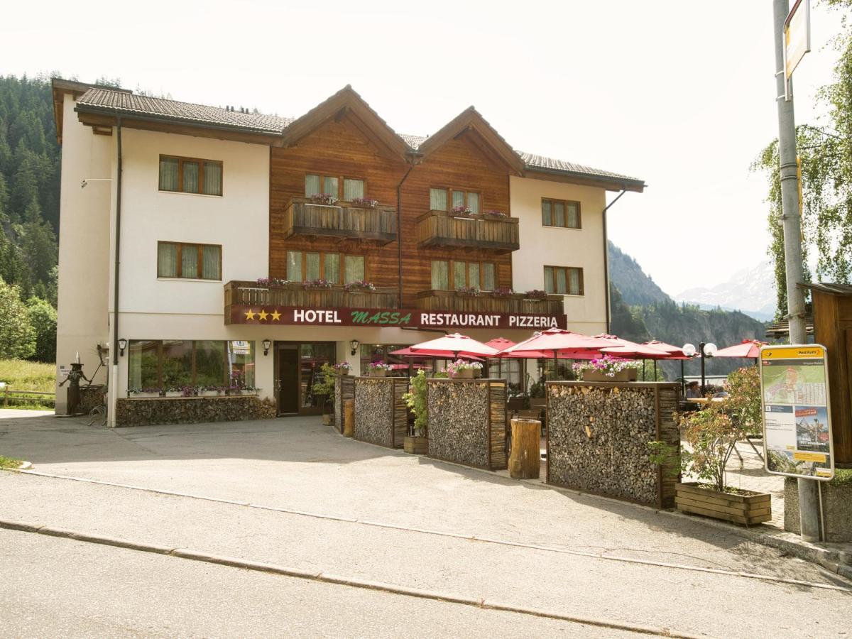 Hotel Massa Blatten bei Naters Esterno foto
